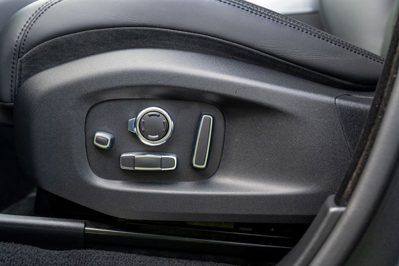 Range Rover Sport SVR