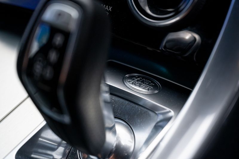 Range Rover Sport SVR