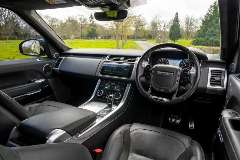 Range Rover Sport SVR