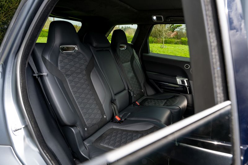 Range Rover Sport SVR