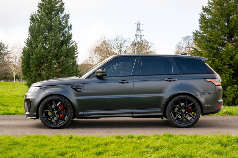 Range Rover Sport SVR