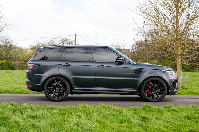 Range Rover Sport SVR