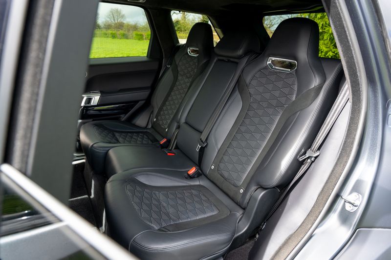 Range Rover Sport SVR