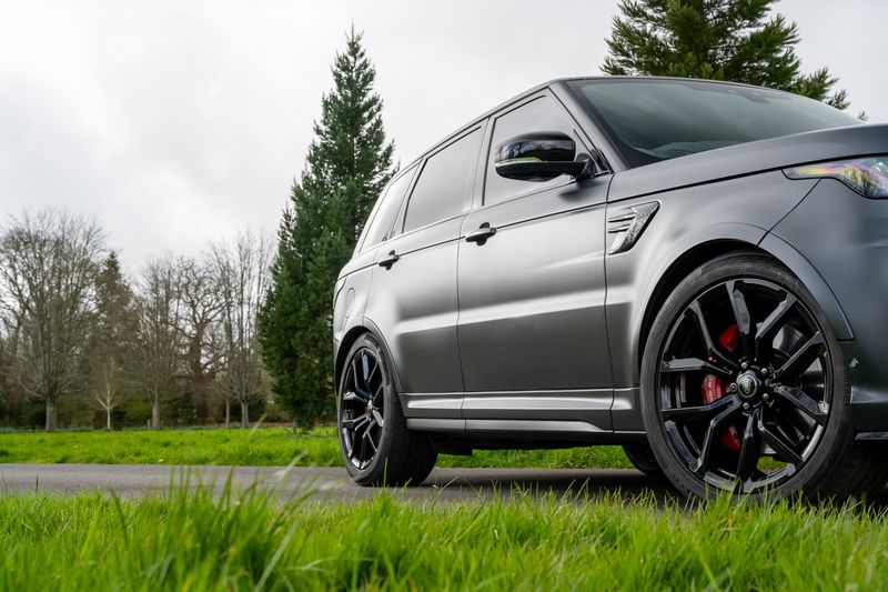 Range Rover Sport SVR
