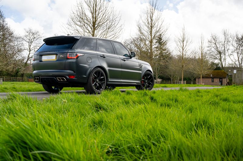 Range Rover Sport SVR