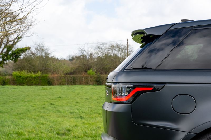 Range Rover Sport SVR