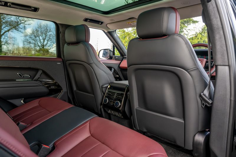 Range Rover Sport D350 Autobiography