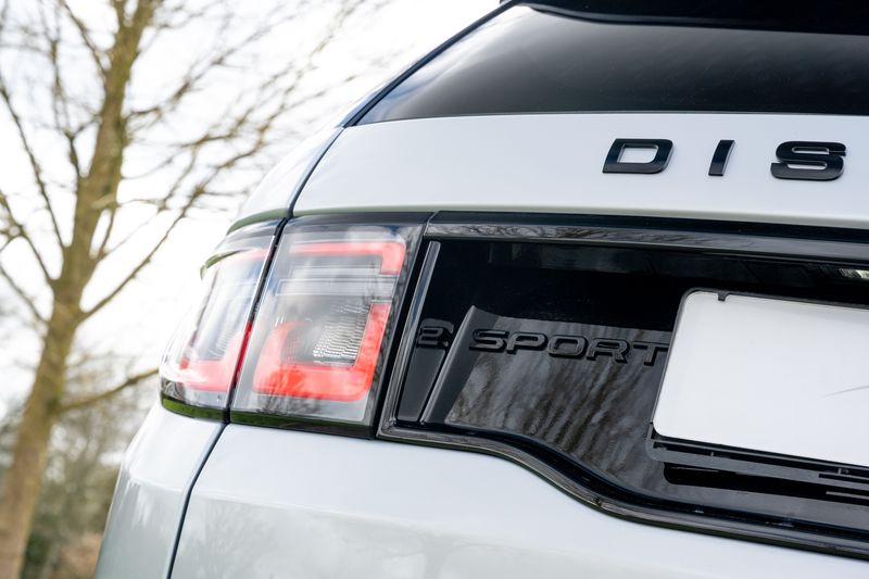 Landrover Discovery Sport 2.0 D200 R-Dynamic SE Auto 4WD