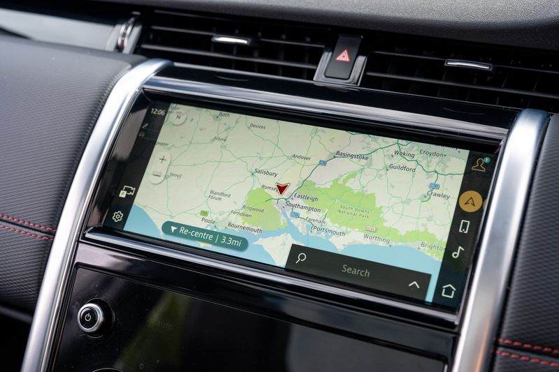 Landrover Discovery Sport 2.0 D200 R-Dynamic SE Auto 4WD