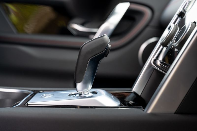 Landrover Discovery Sport 2.0 D200 R-Dynamic SE Auto 4WD