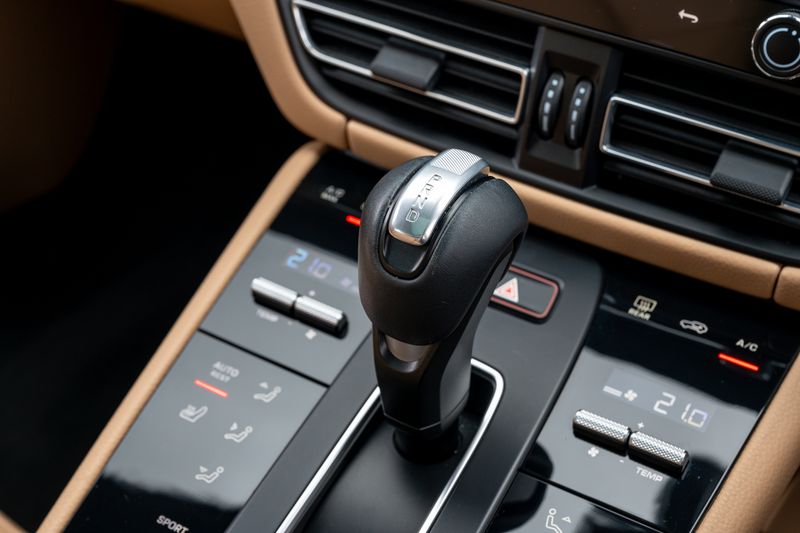 Porsche Macan 2.0T PDK