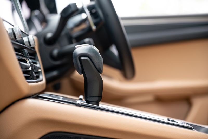 Porsche Macan 2.0T PDK