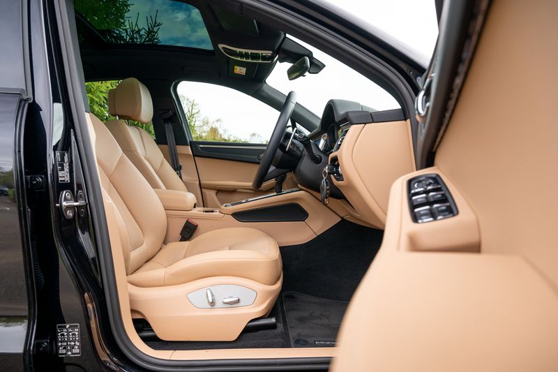 Porsche Macan 2.0T PDK