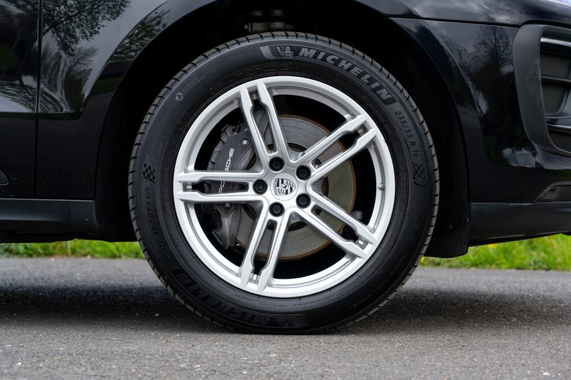 Porsche Macan 2.0T PDK