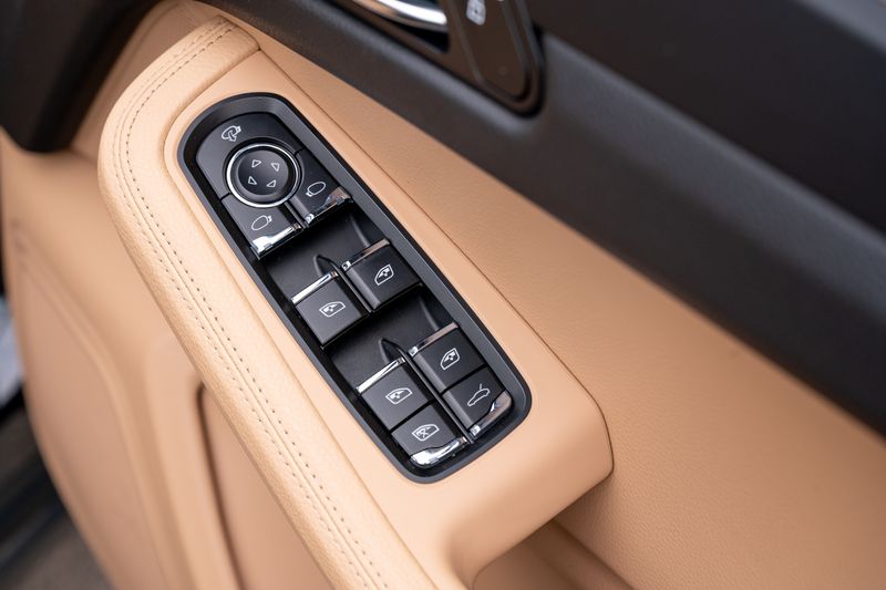 Porsche Macan 2.0T PDK