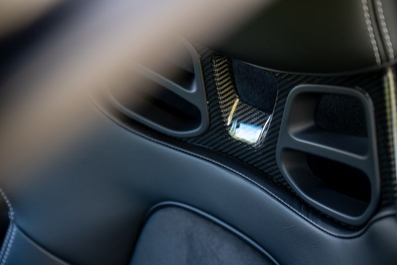 Porsche 718 Cayman  GT4