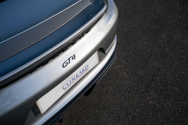 Porsche 718 Cayman  GT4