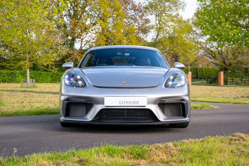 Porsche 718 Cayman  GT4