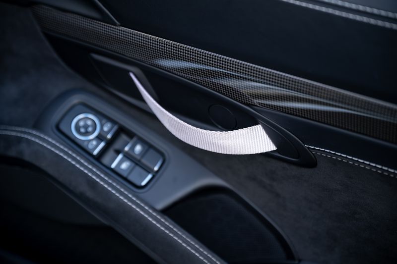 Porsche 718 Cayman  GT4