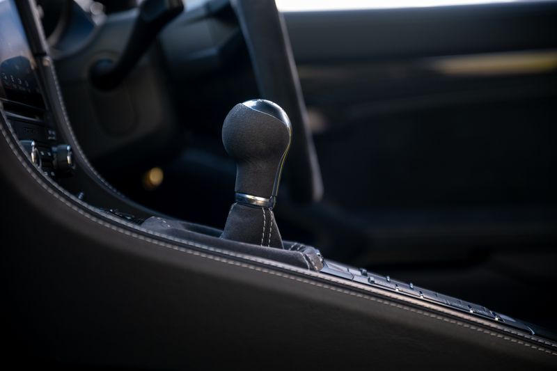 Porsche 718 Cayman  GT4