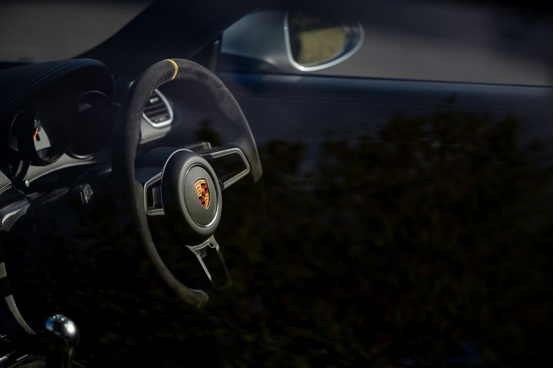 Porsche 718 Cayman  GT4