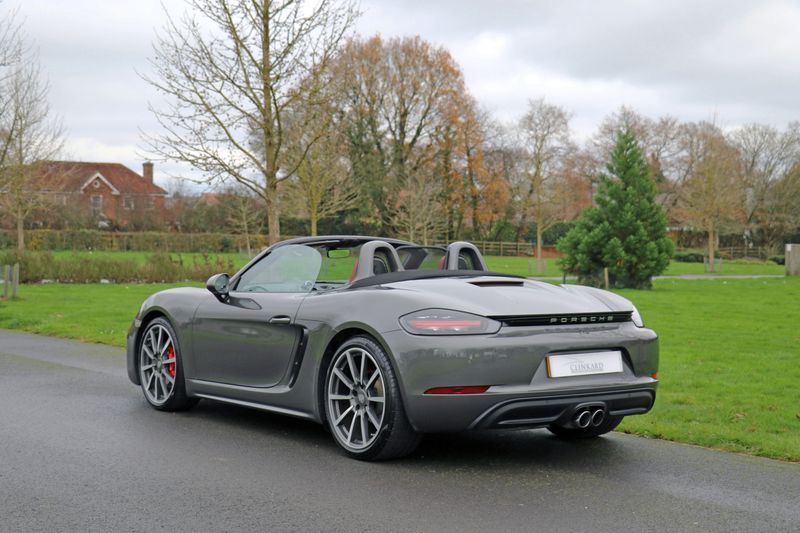 Porsche 718 Boxster S Roadster 2.5 Turbo