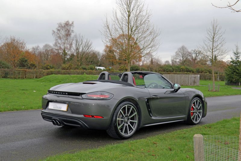 Porsche 718 Boxster S Roadster 2.5 Turbo
