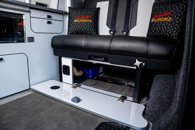 Volkswagen T28 H-Line TD Transporter