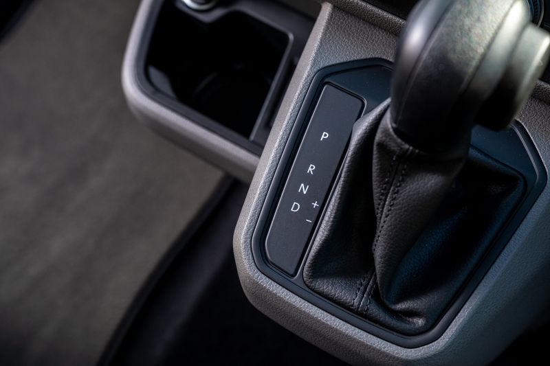 Volkswagen T28 H-Line TD Transporter