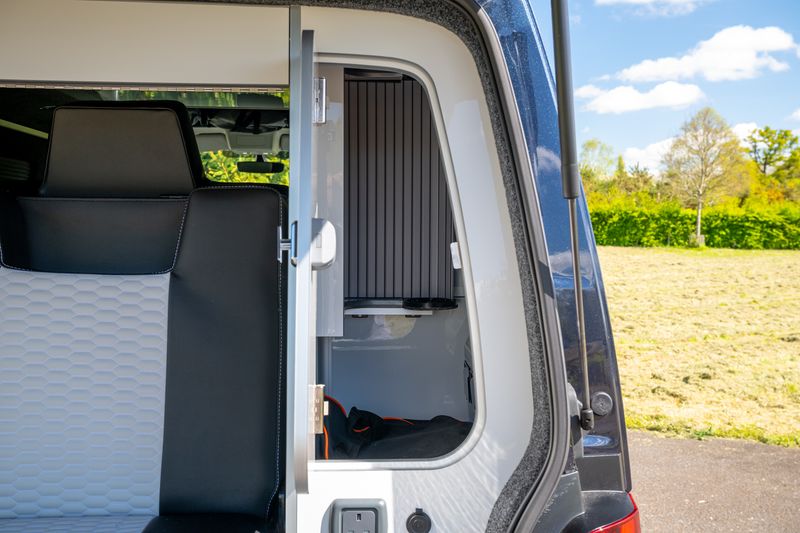 Volkswagen T28 H-Line TD Transporter