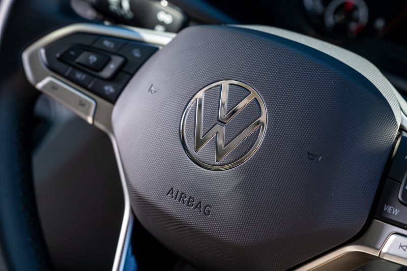 Volkswagen T28 H-Line TD Transporter