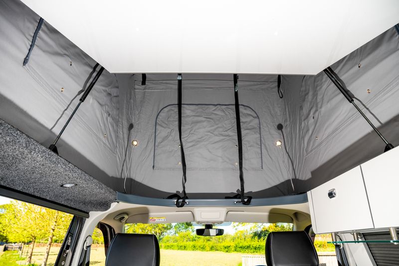 Volkswagen T28 H-Line TD Transporter