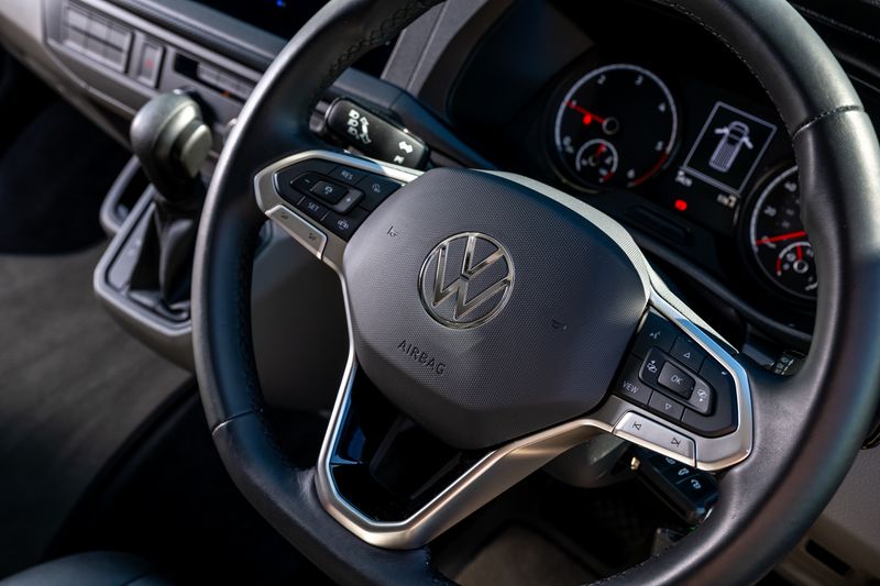 Volkswagen T28 H-Line TD Transporter