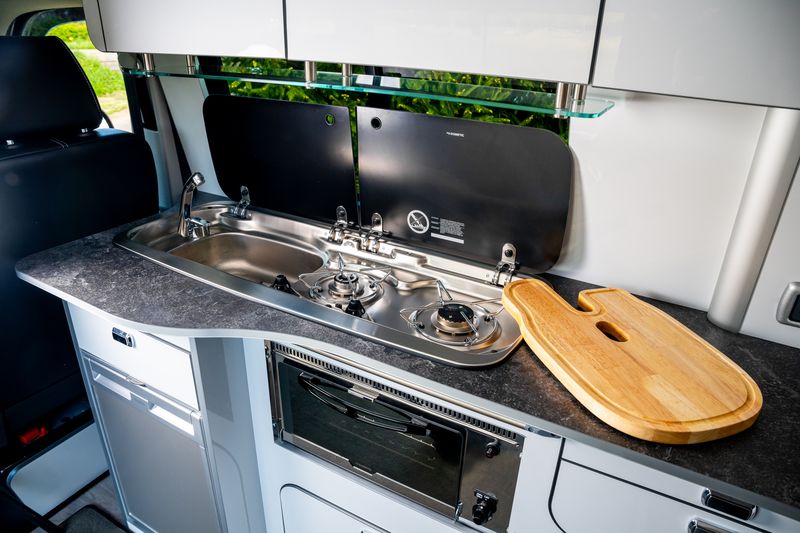 Volkswagen T28 H-Line TD Transporter