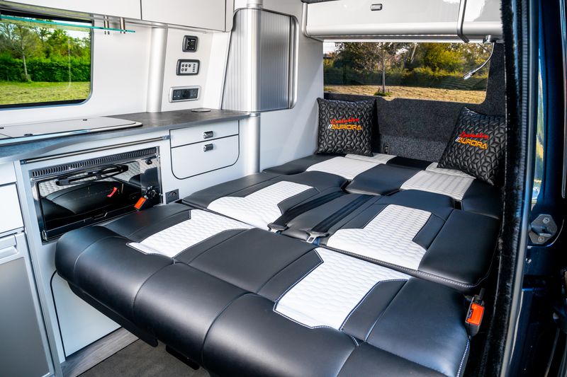 Volkswagen T28 H-Line TD Transporter