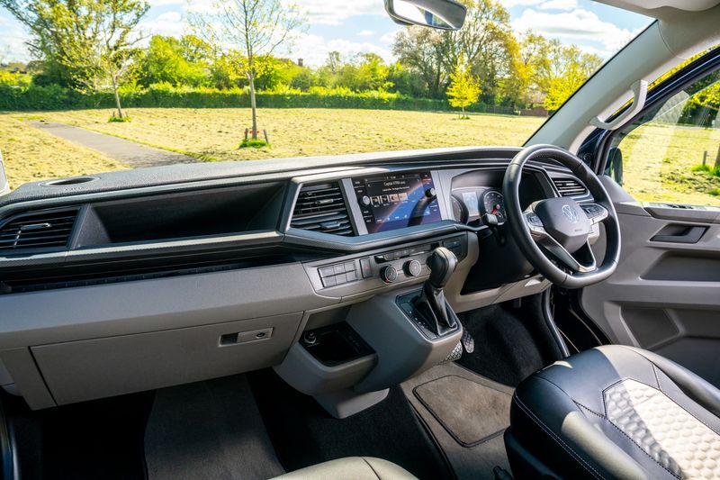 Volkswagen T28 H-Line TD Transporter