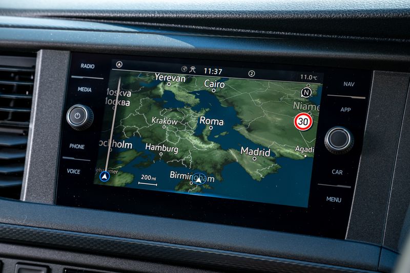 Volkswagen T28 H-Line TD Transporter