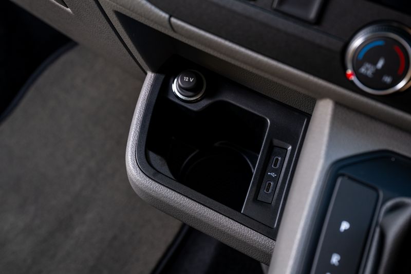 Volkswagen T28 H-Line TD Transporter