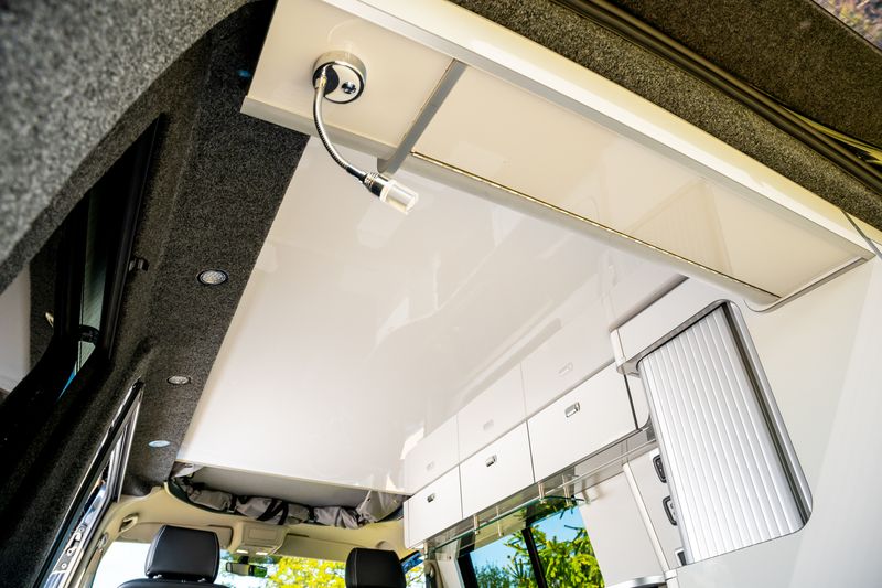 Volkswagen T28 H-Line TD Transporter