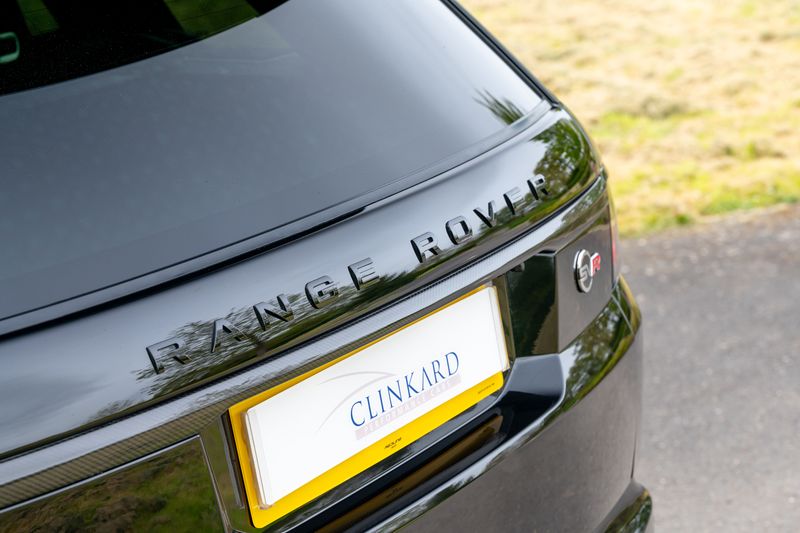 Range Rover SVR Carbon Edition