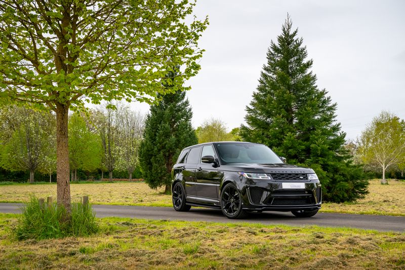 Range Rover SVR Carbon Edition