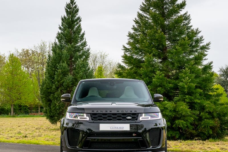 Range Rover SVR Carbon Edition