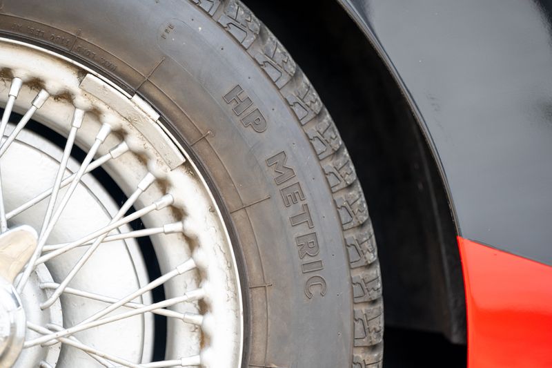 Austin Healey 100/4 BN1