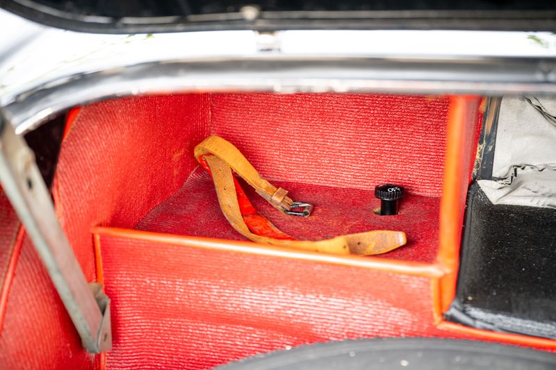 Austin Healey 100/4 BN1