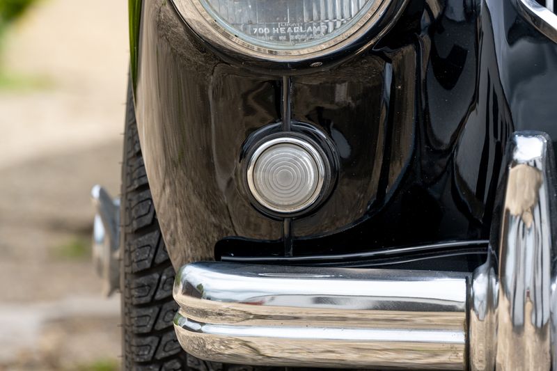 Austin Healey 100/4 BN1