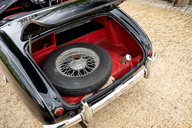 Austin Healey 100/4 BN1