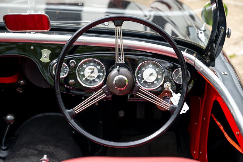 Austin Healey 100/4 BN1