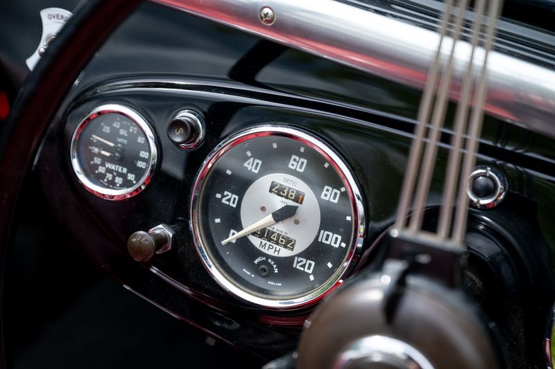 Austin Healey 100/4 BN1