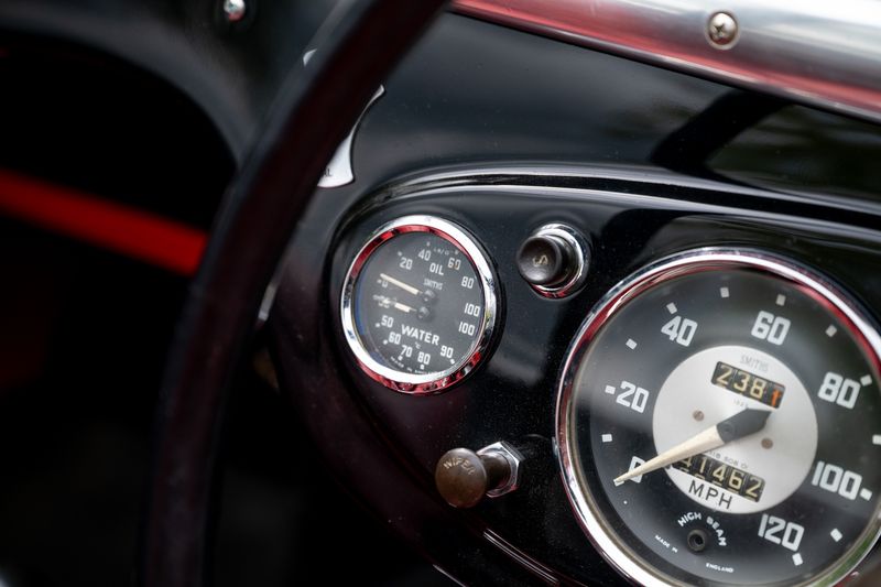 Austin Healey 100/4 BN1