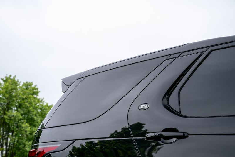 Landrover Discovery D300 HSE Auto Commercial